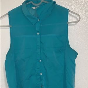 American eagle blue button down top